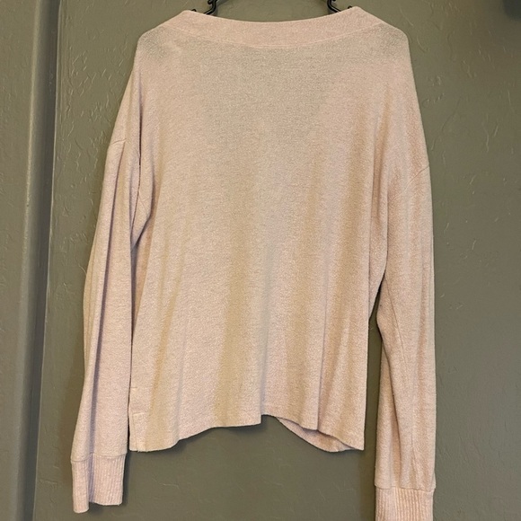 SOFT pink twist front or backless Victoria's Secret top - Picture 2 of 6